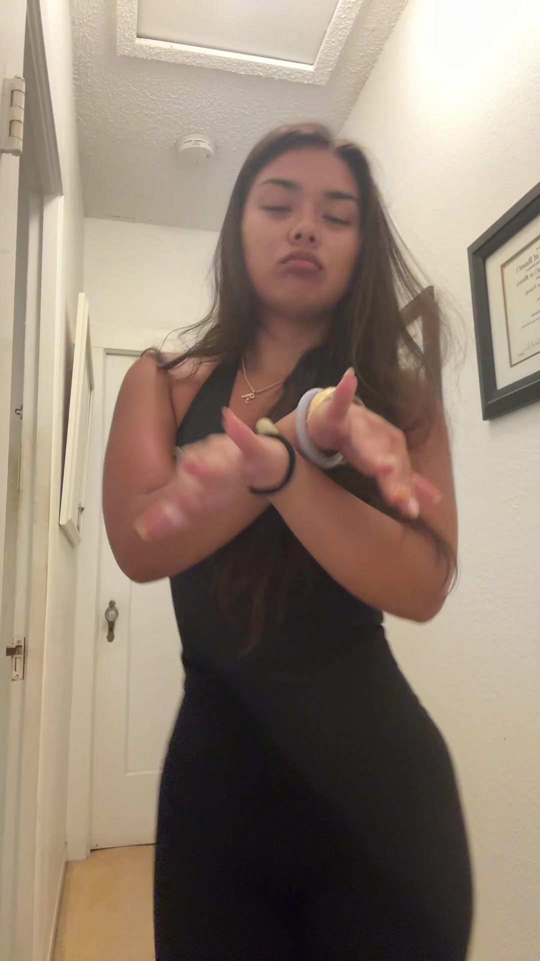 @ashleykuuipo