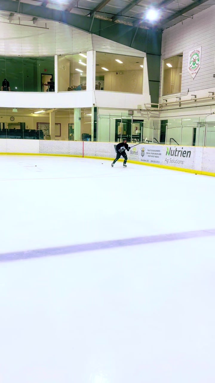 @Ts Hockey Shooting