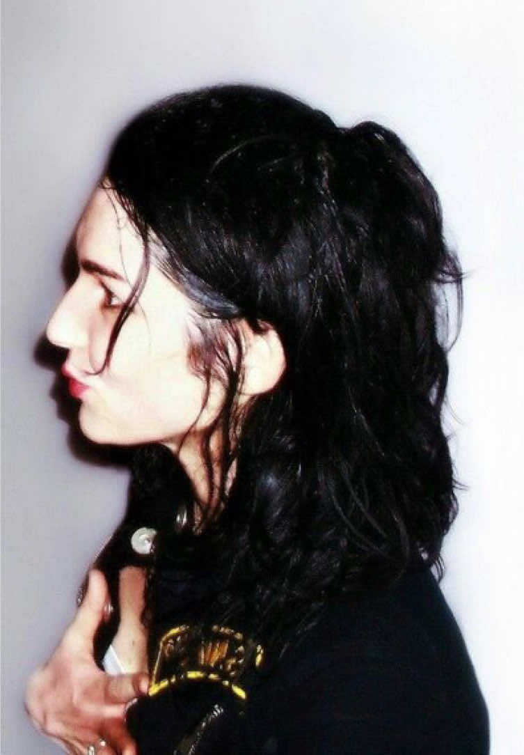 @&bull; Courtney🦑🐇