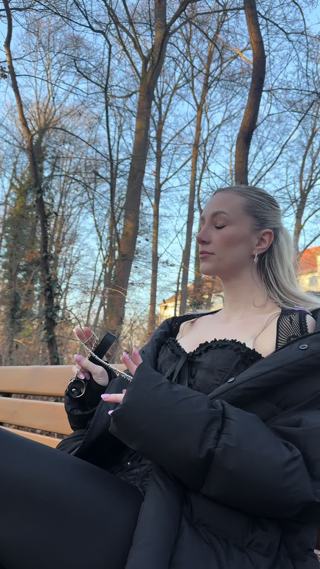 @bellaraeraex