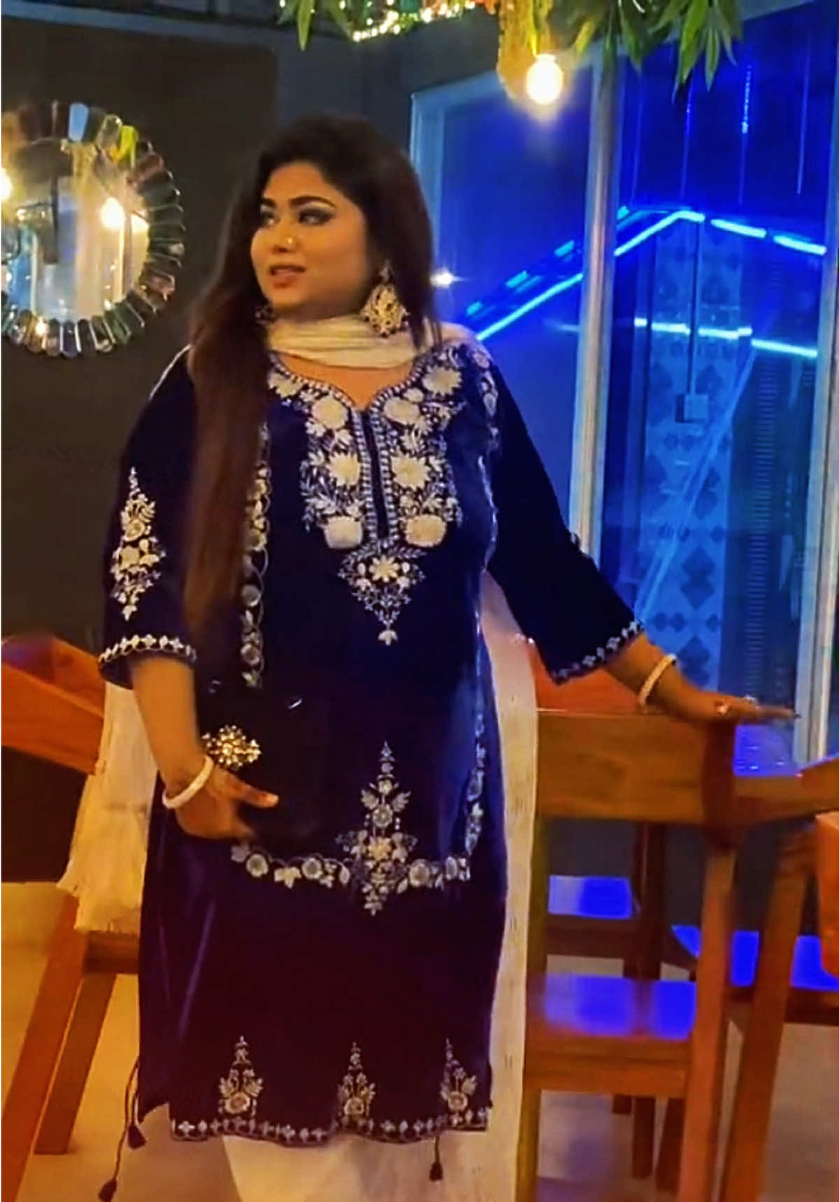 @Santa Hossain