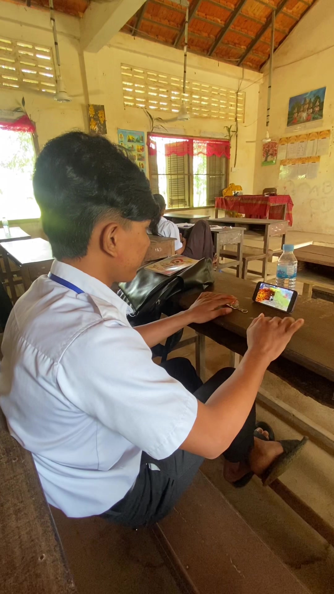 @សុឡាត់ ក្បាល់ខូច🙄