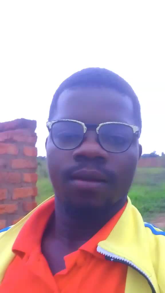 @Evariste Muambayi