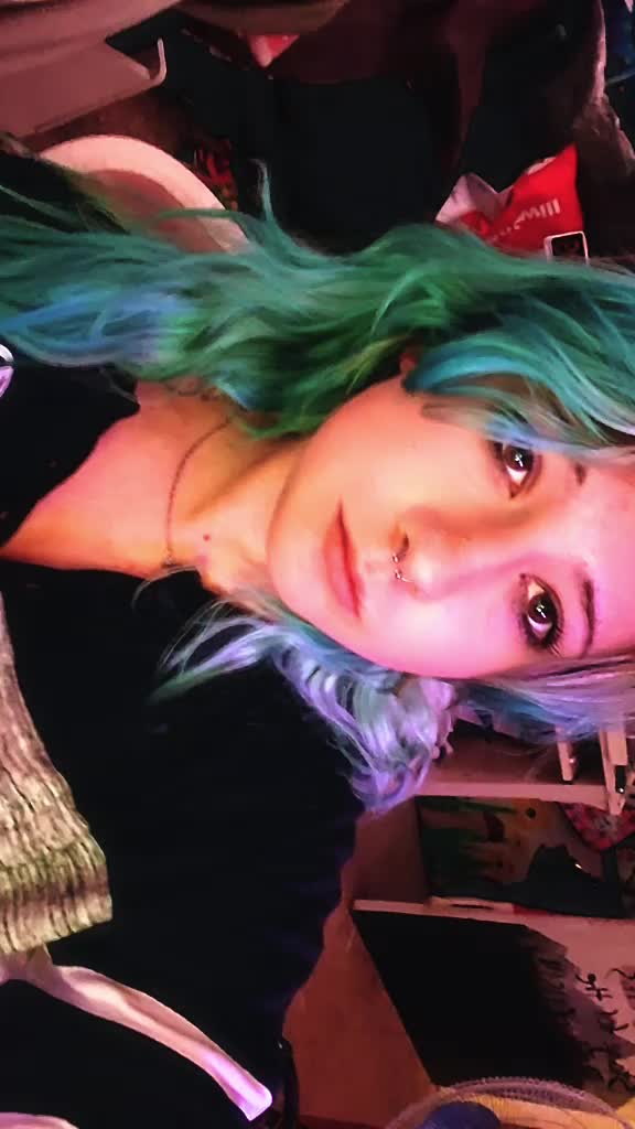 @Lilyyy