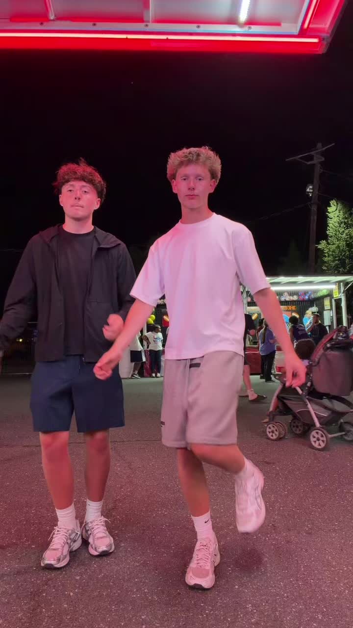 @💫