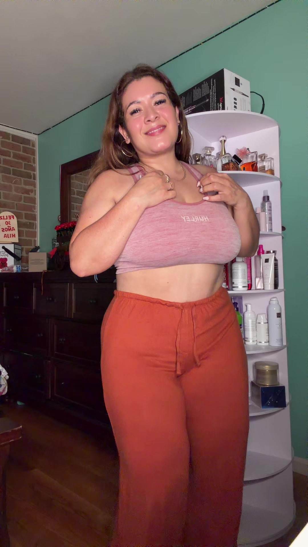 @𝓛𝓪𝓾𝓻𝓪❤️ 𝓹𝓮𝓻𝓭𝓸𝓶𝓸