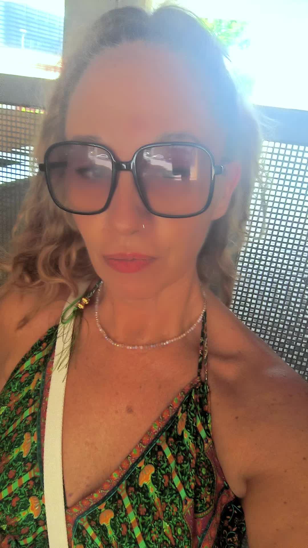 @Valentina Candelari