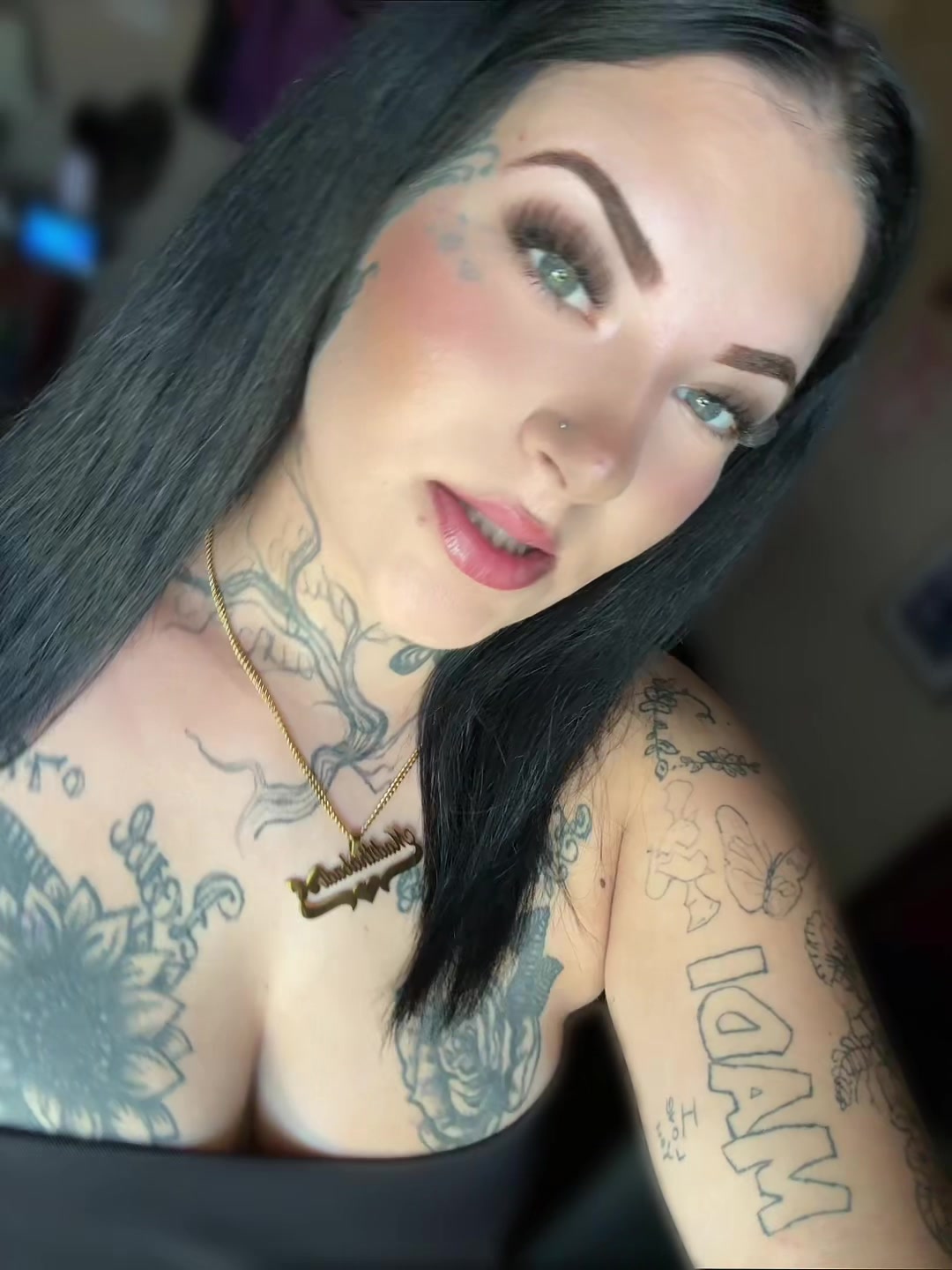 @Madithabadii
