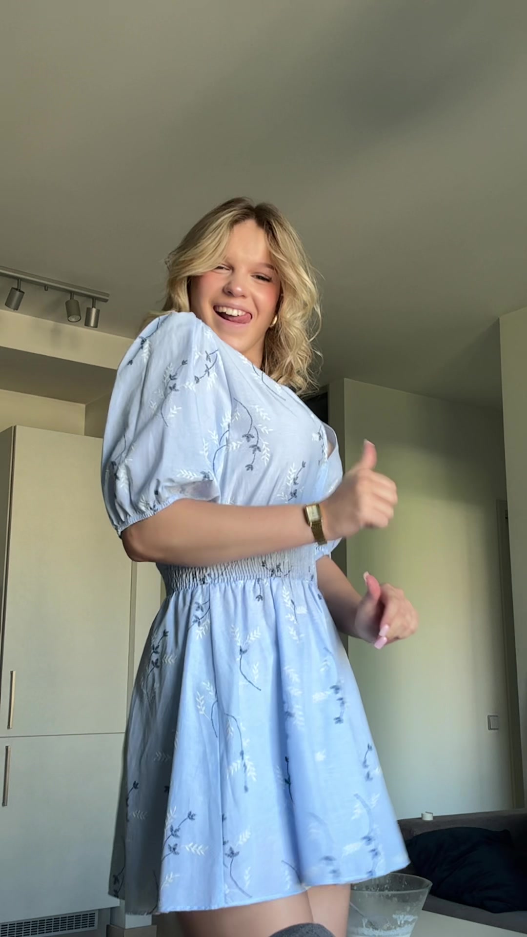@_adelina_tenk0_