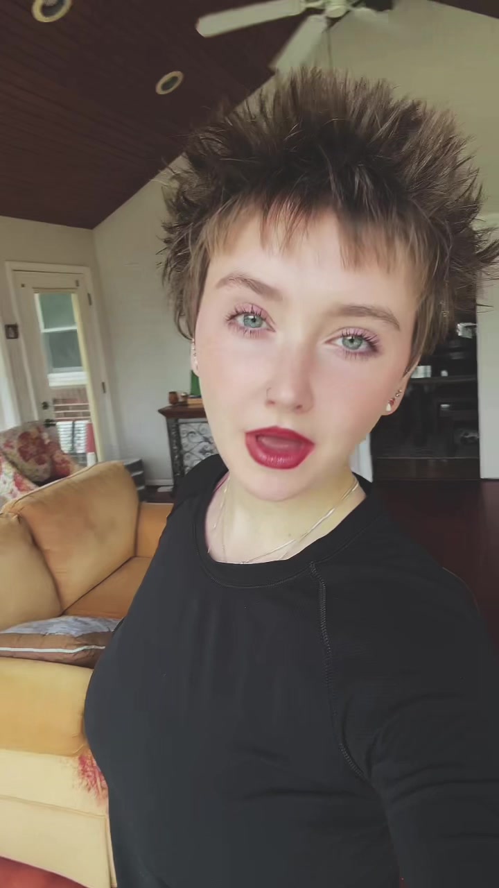 @Haylee