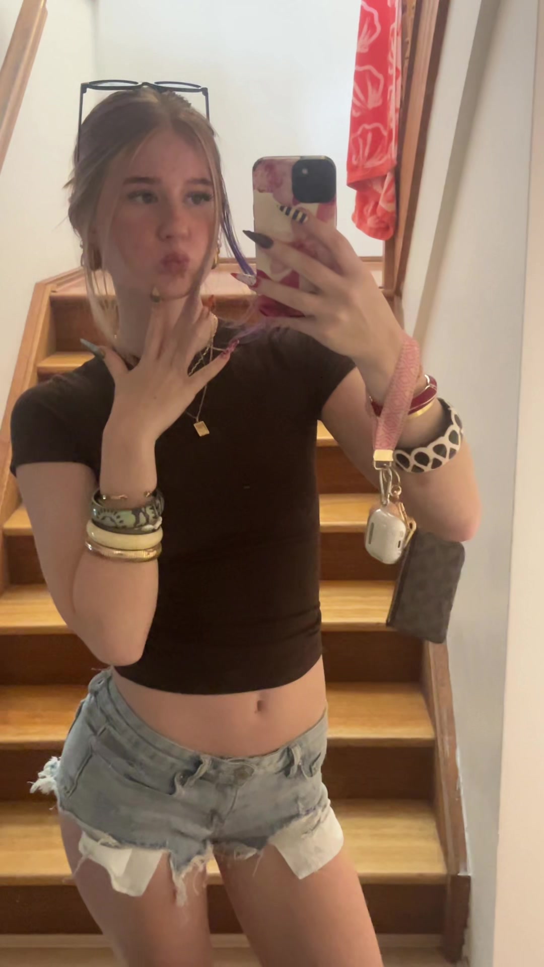 @chloefrederiksen_