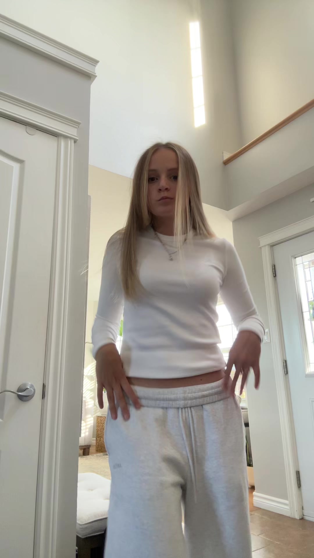 @maybesolo??🦄🤫😛🤞