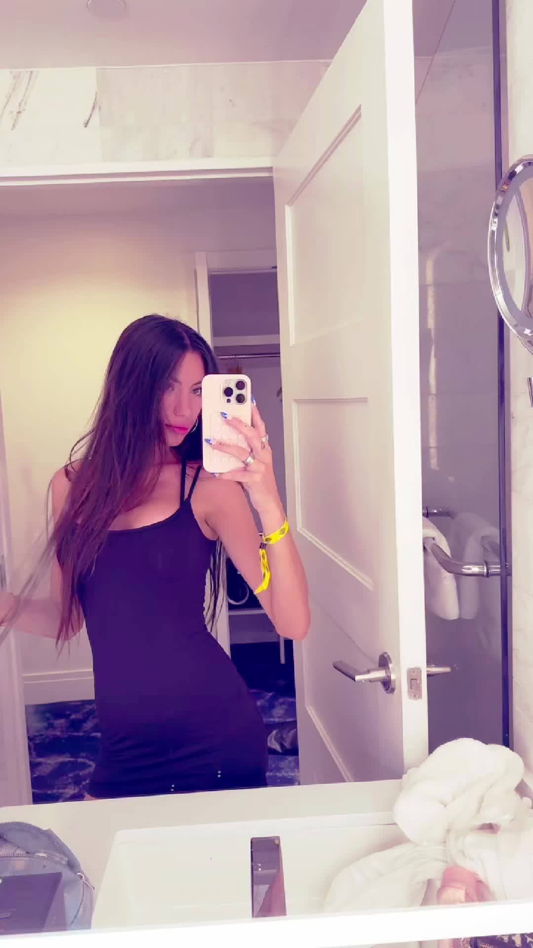 @Alexa🧸