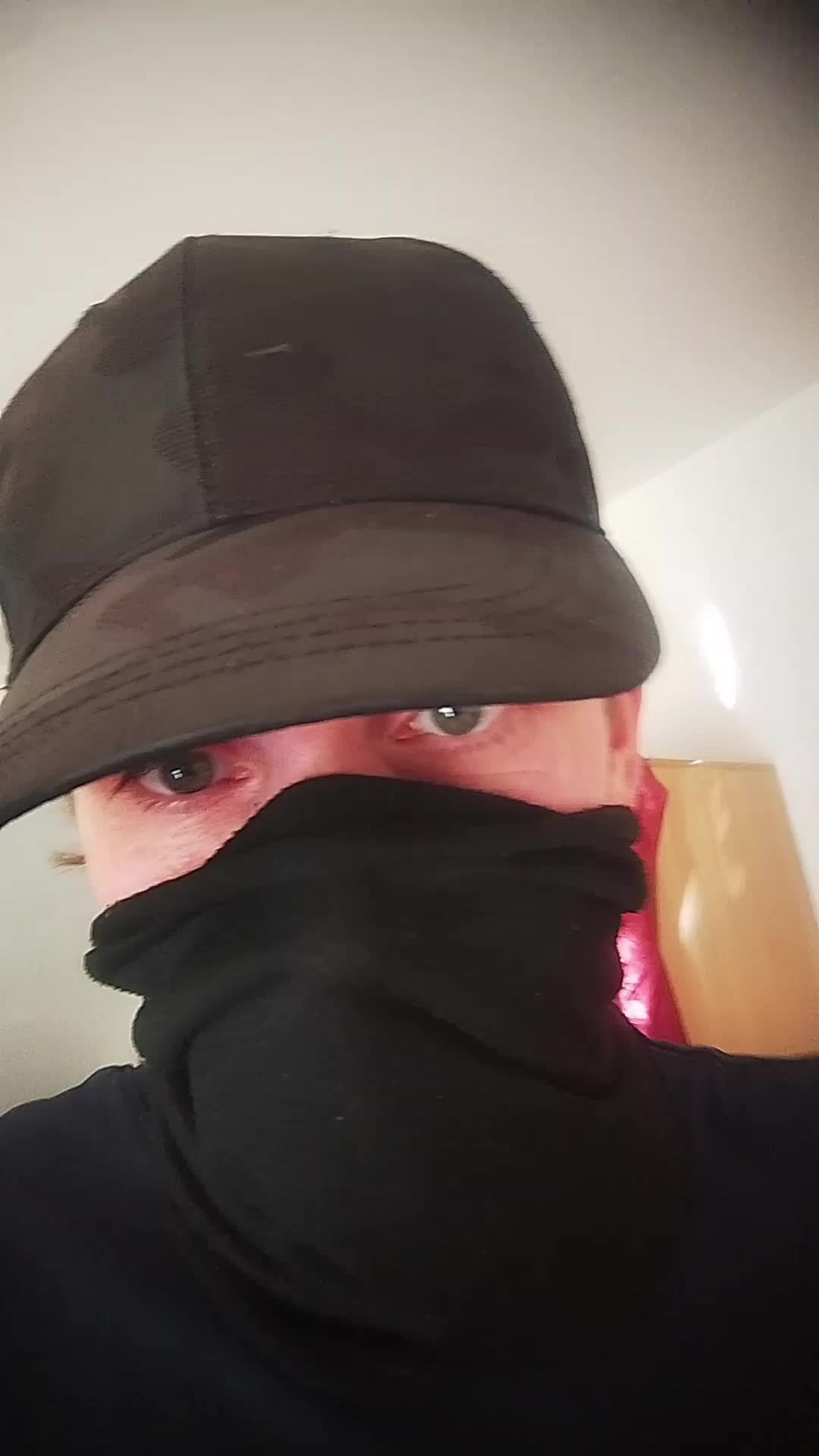 @Binnenfl&uuml;chtlinx
