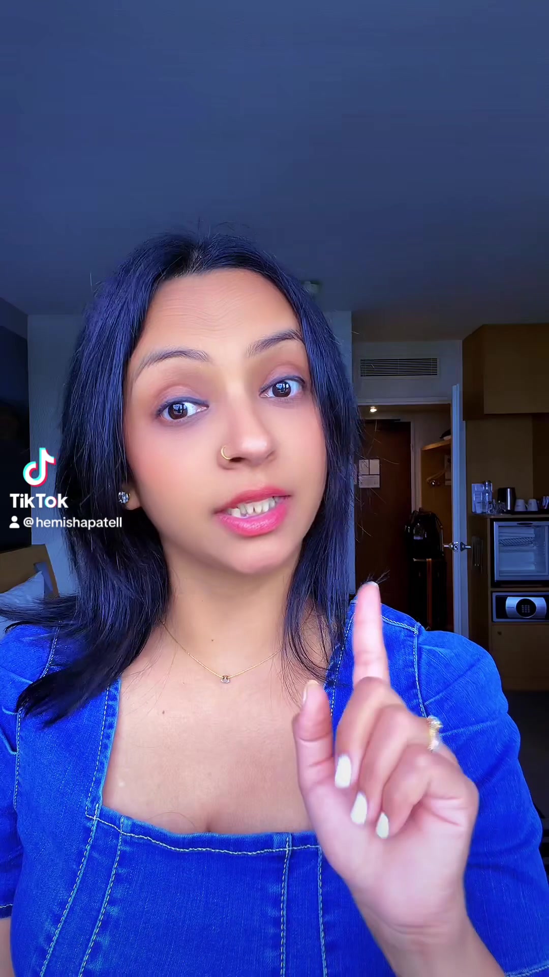 @Hemisha♡