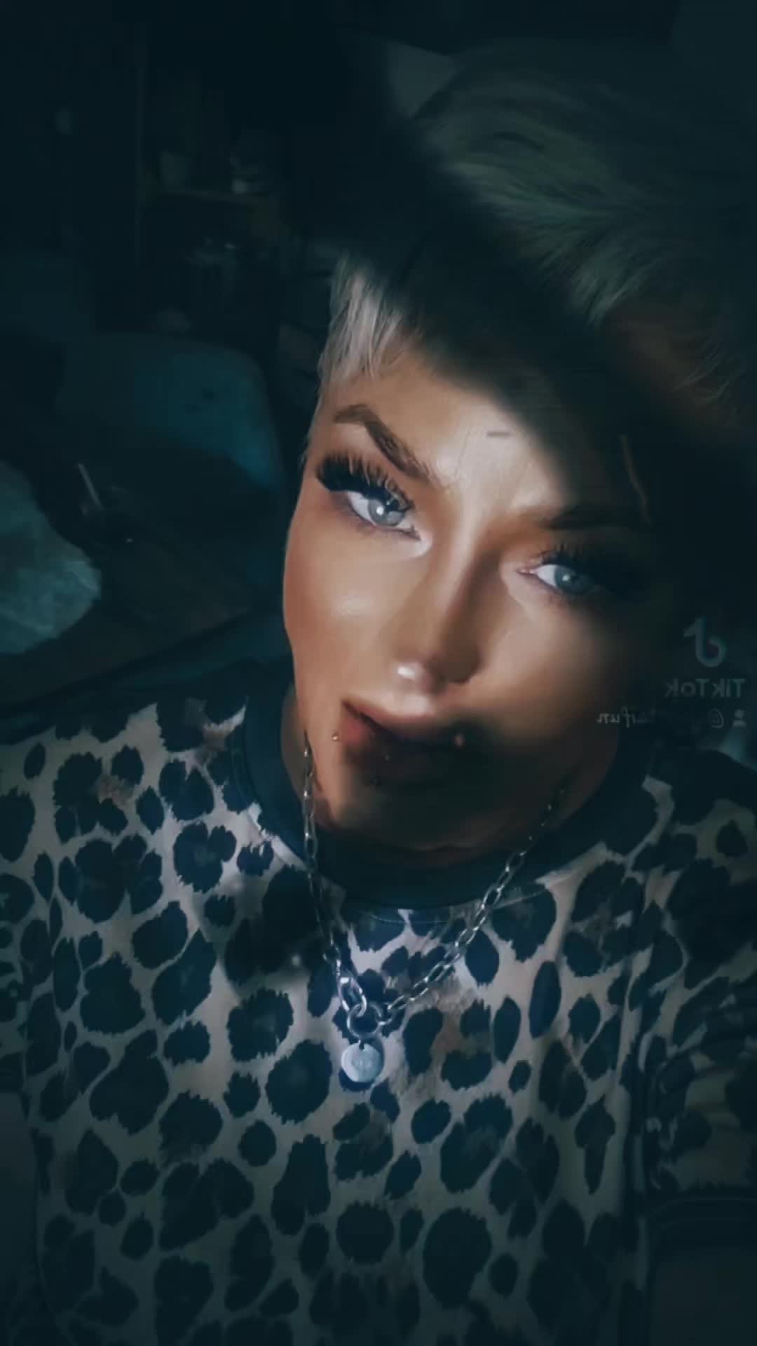 @🦋😈miss_harmlos👿🦋