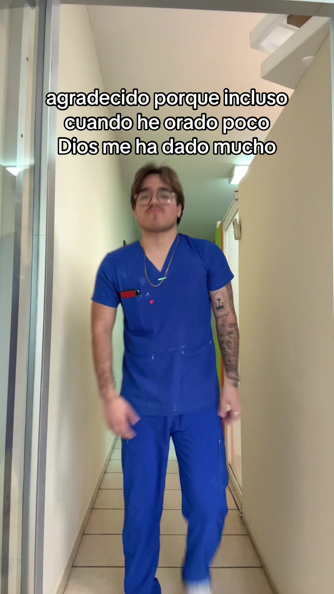 @Esquer
