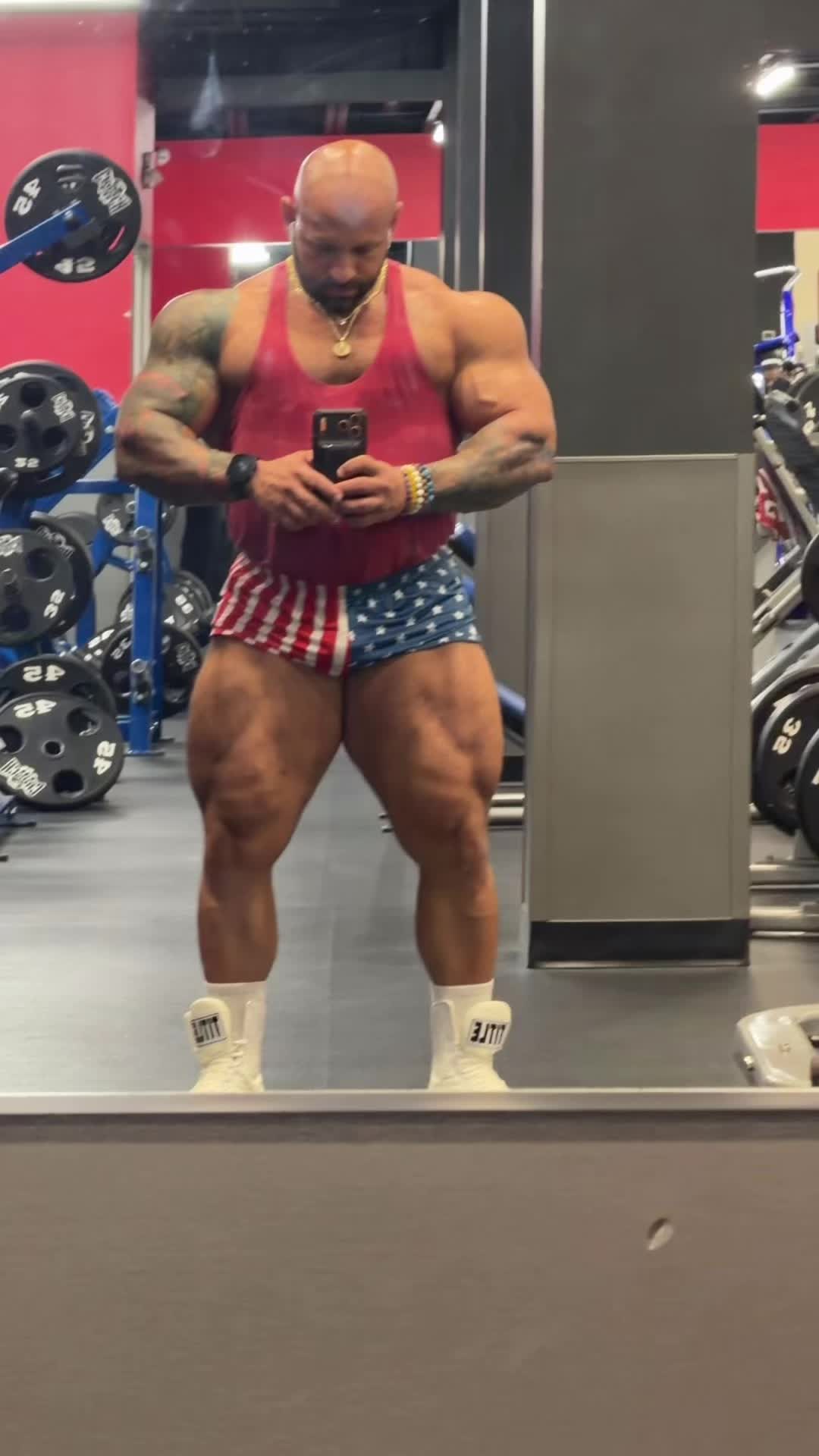 @IFBB PRO SAM CUNADO