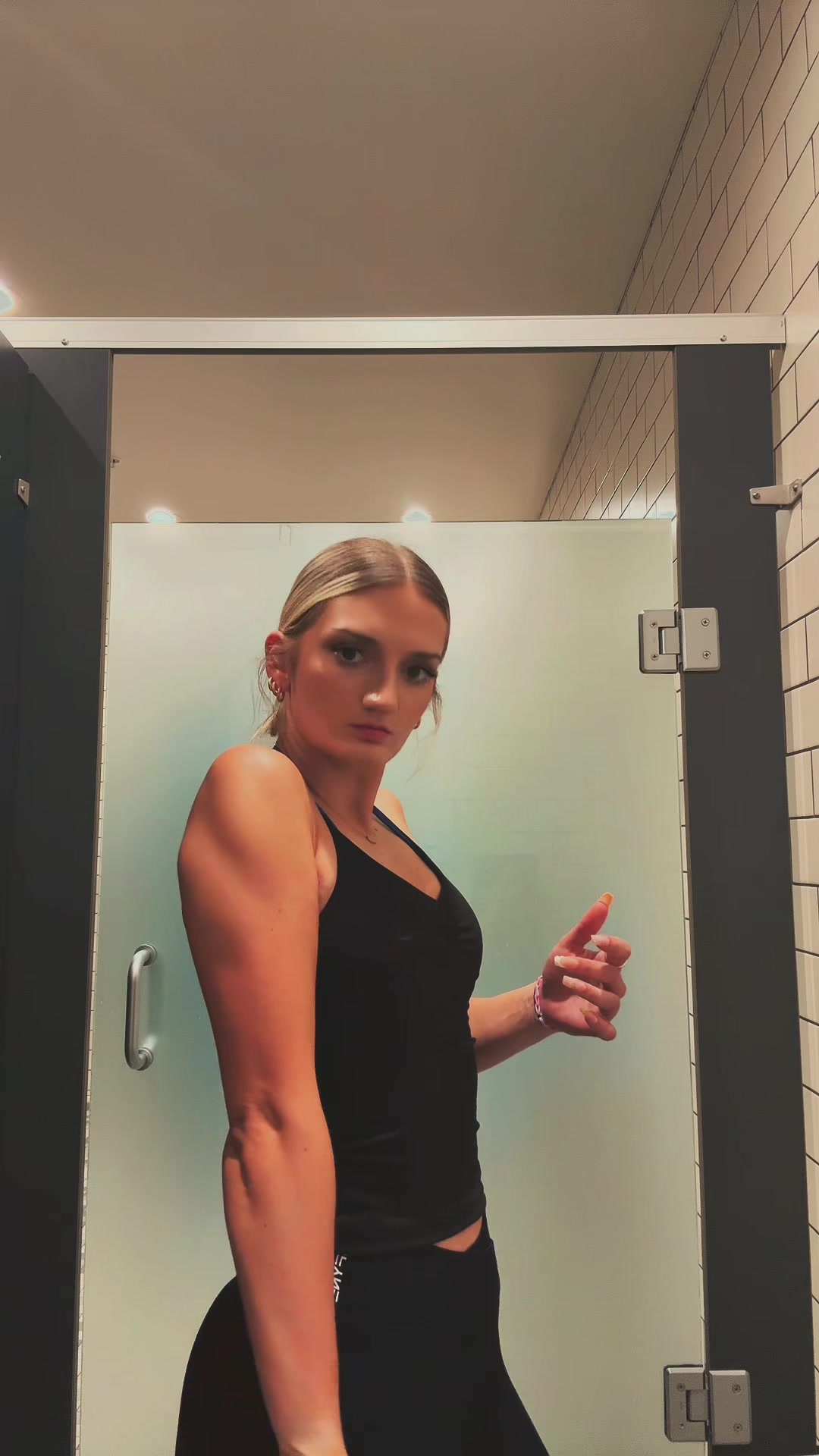 @Lexi 👙⚡️🦩✨