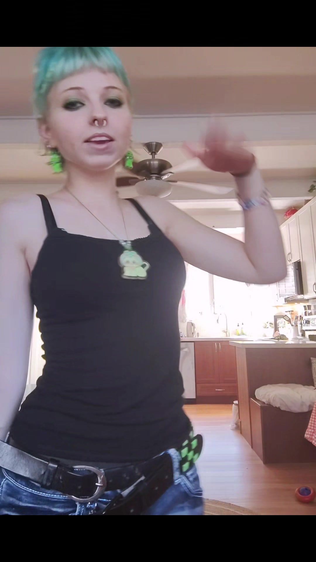 @REM_MER