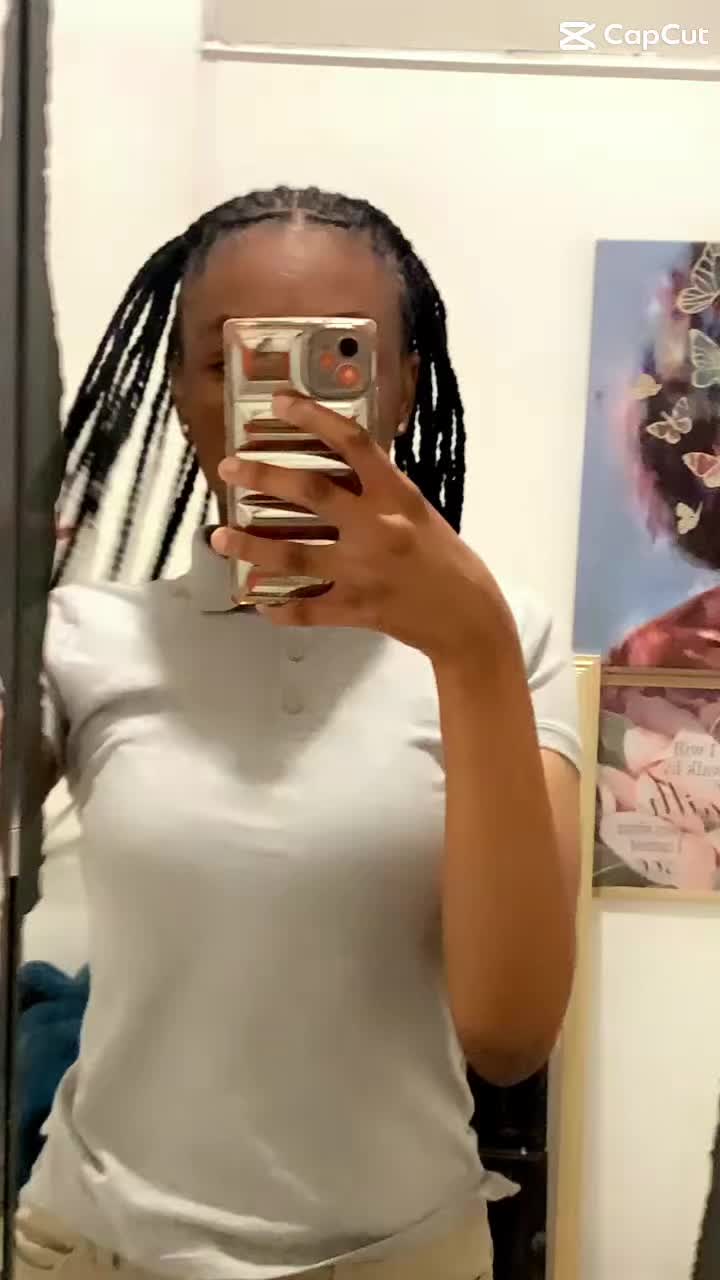@arandombrownskinchick_