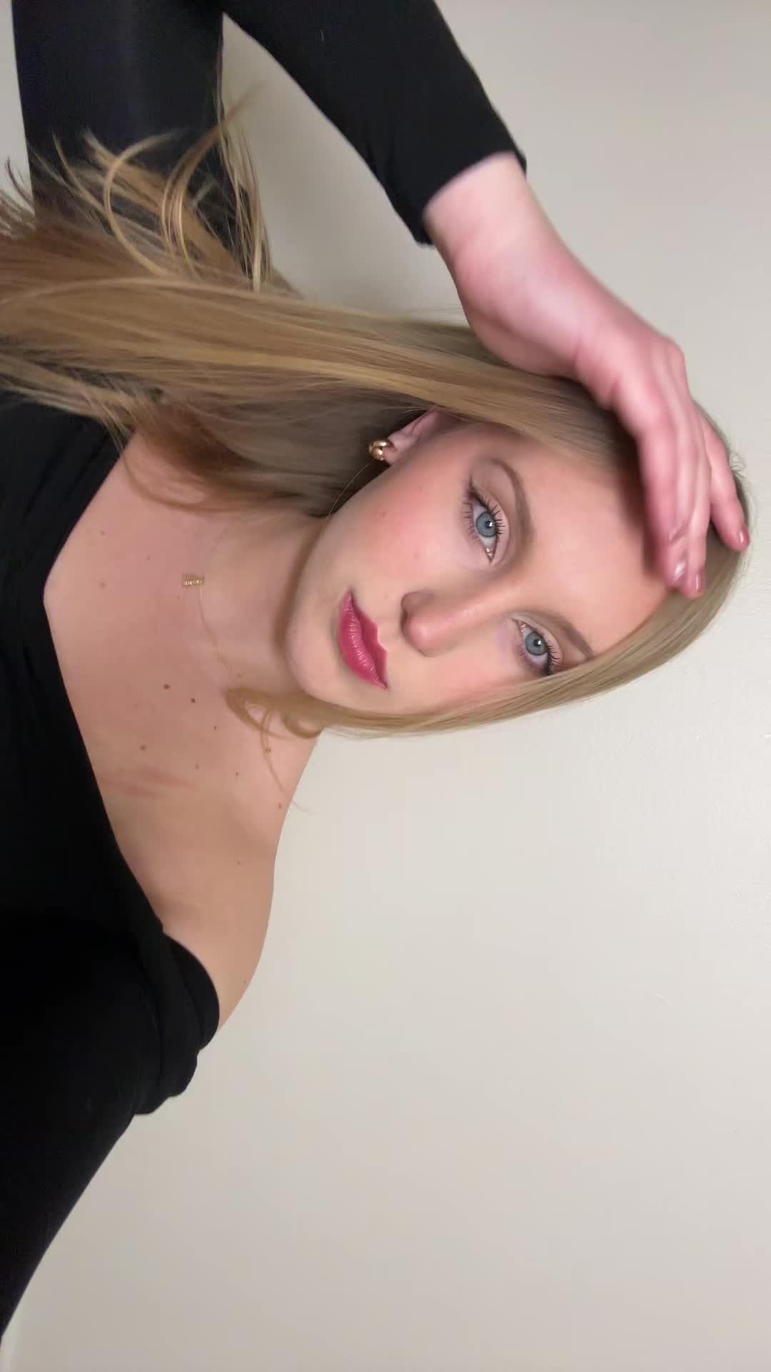 @chloe