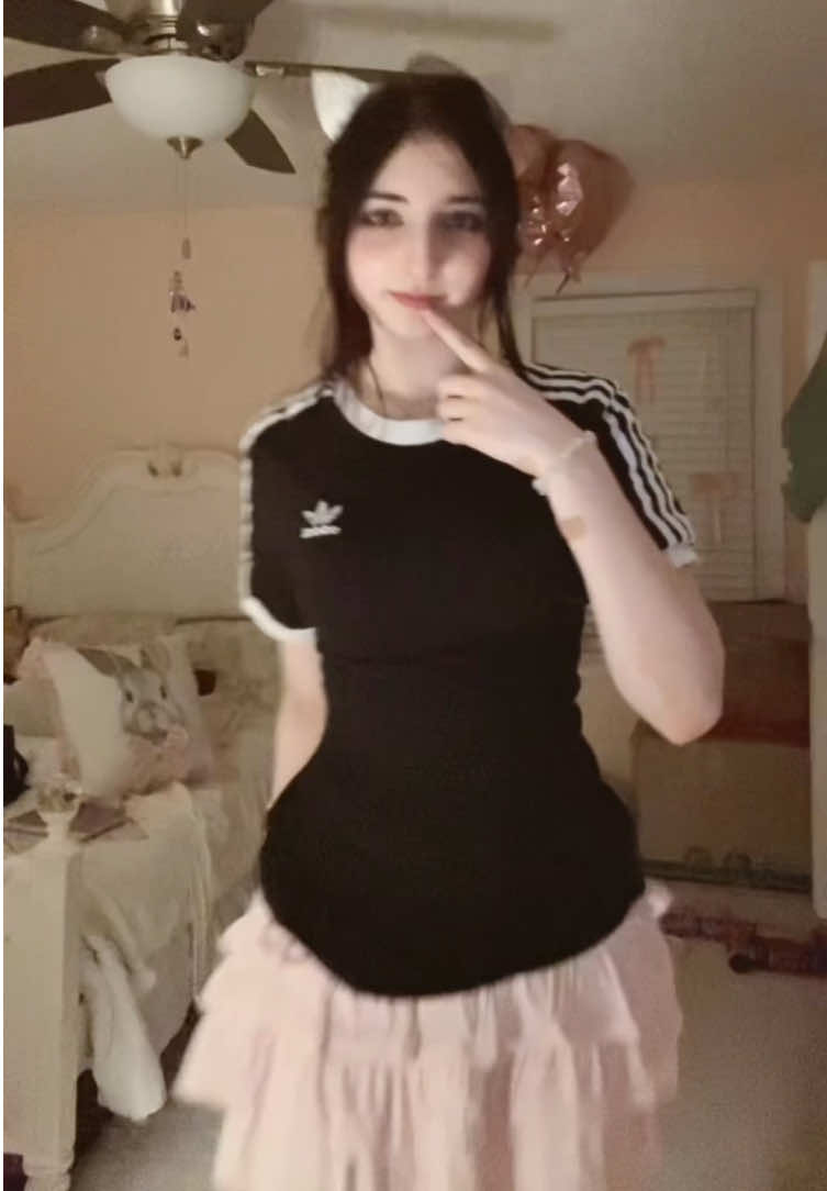 @𐙚⋆ lydia ₍⸍⸌̣ʷ̣̫⸍̣⸌₎🍪