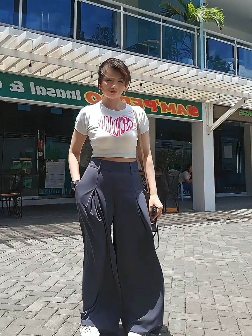 @ella