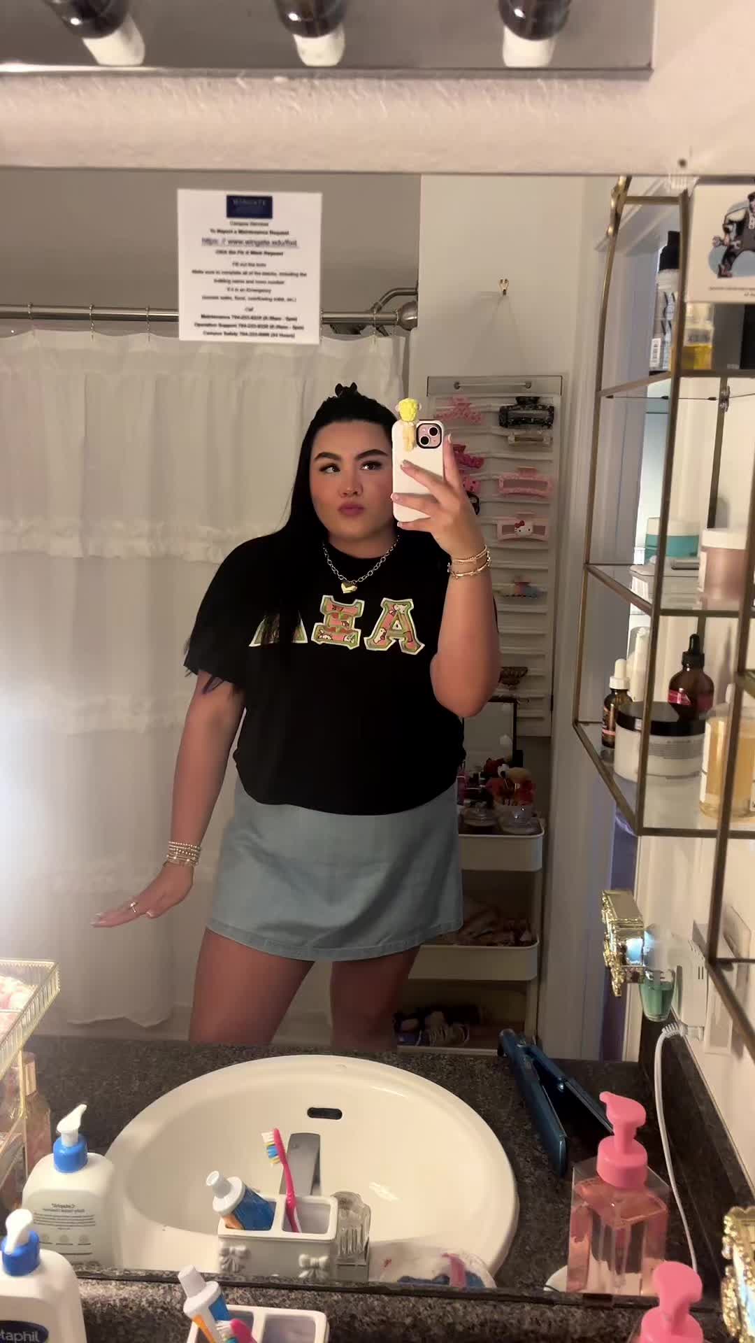 @Mia Harvey🦄🌟💖