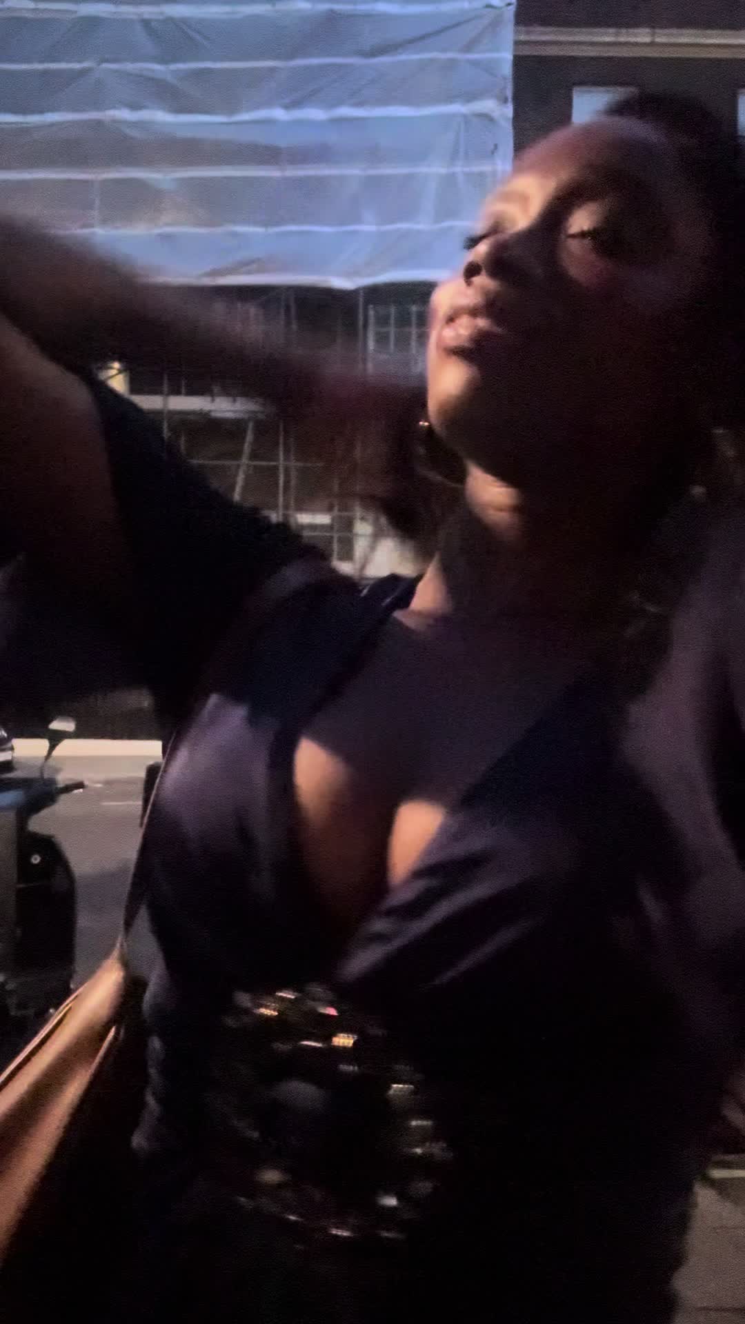 @Ami_jolieee
