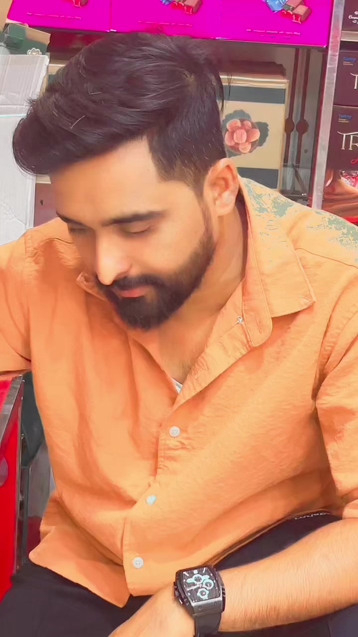 @raazrasiq