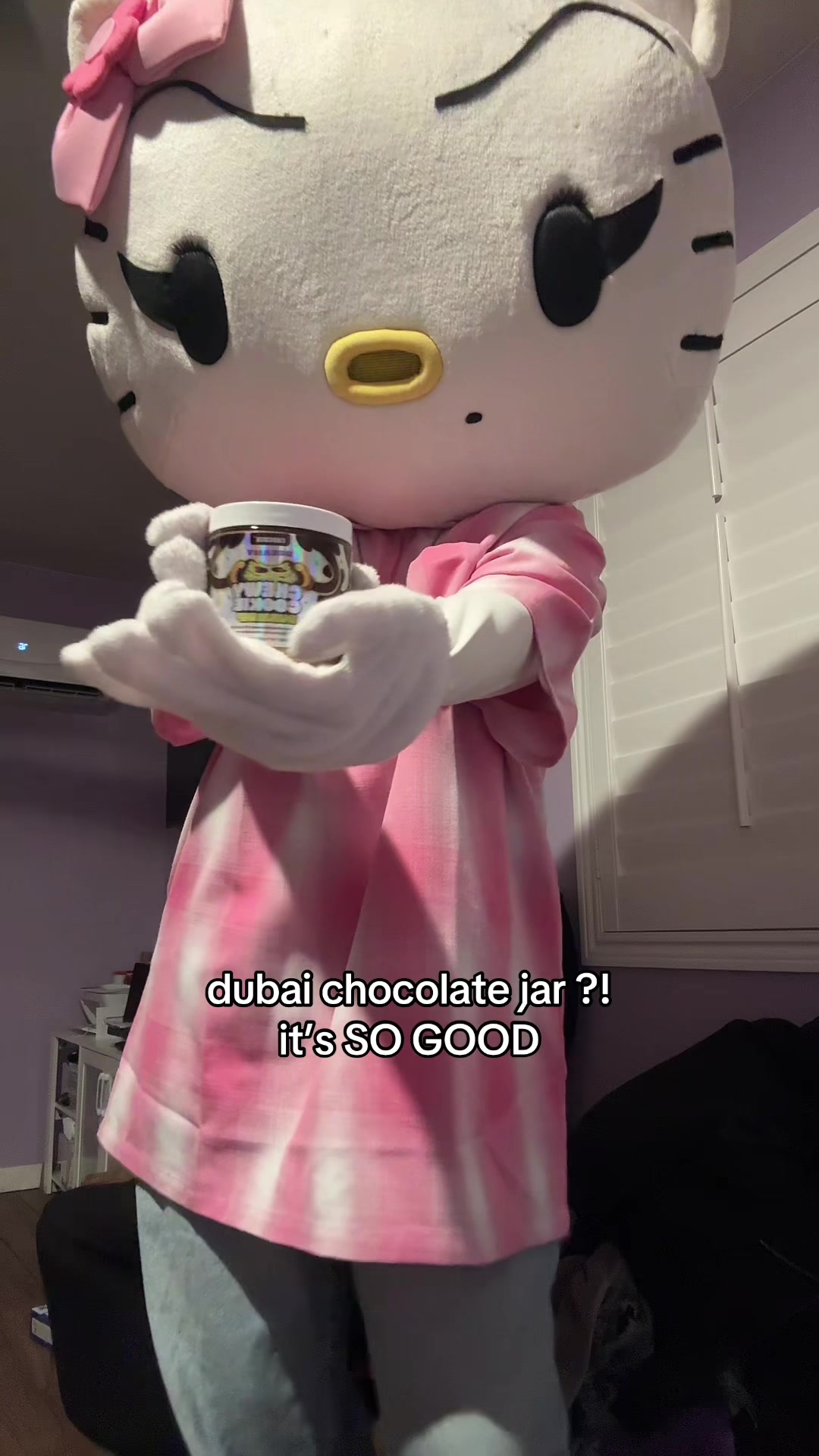 @𝒸𝒽𝒾𝒸𝒶𝓃𝒶 𝓀𝒾𝓉𝓉𝓎 ☆
