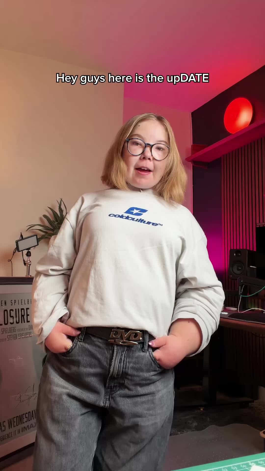@bella_does_whatever