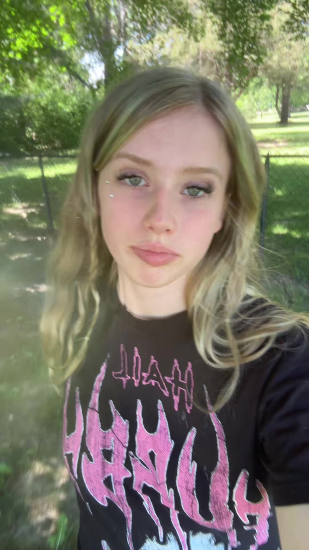 @🕊️