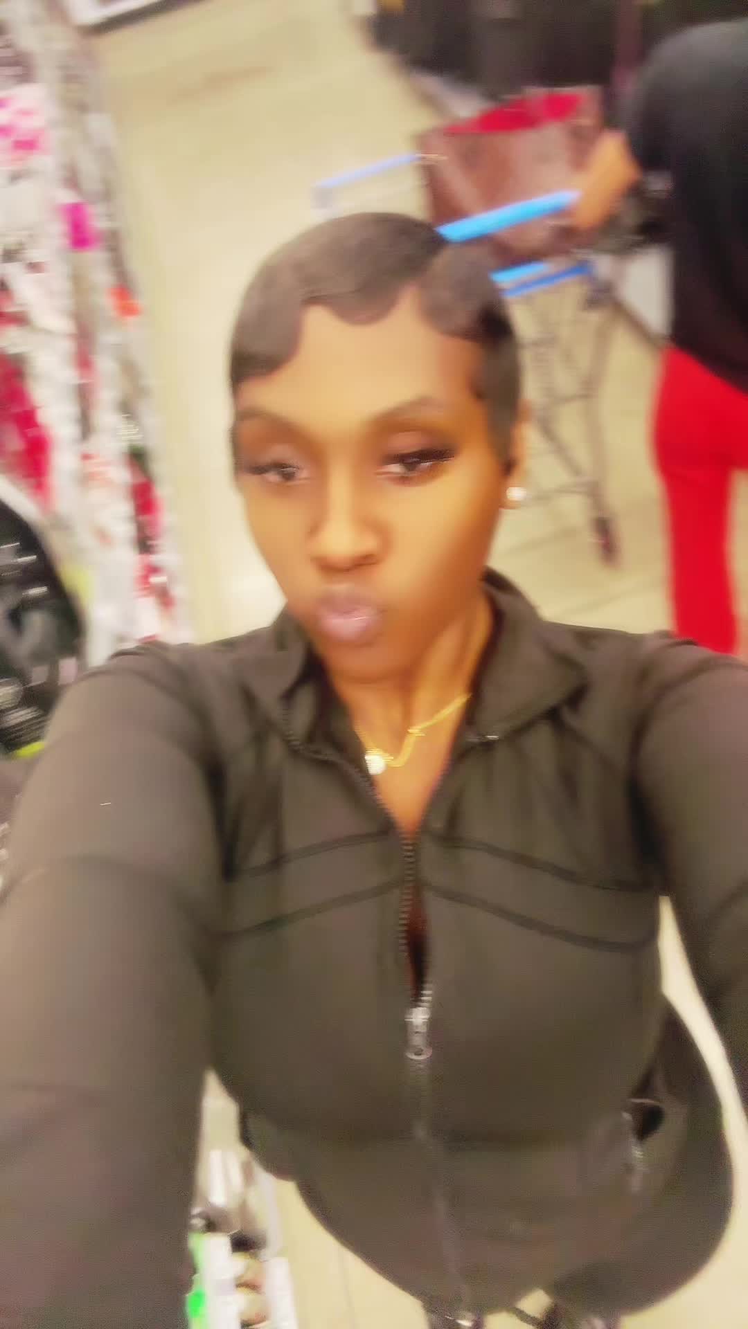 @nunniiemo