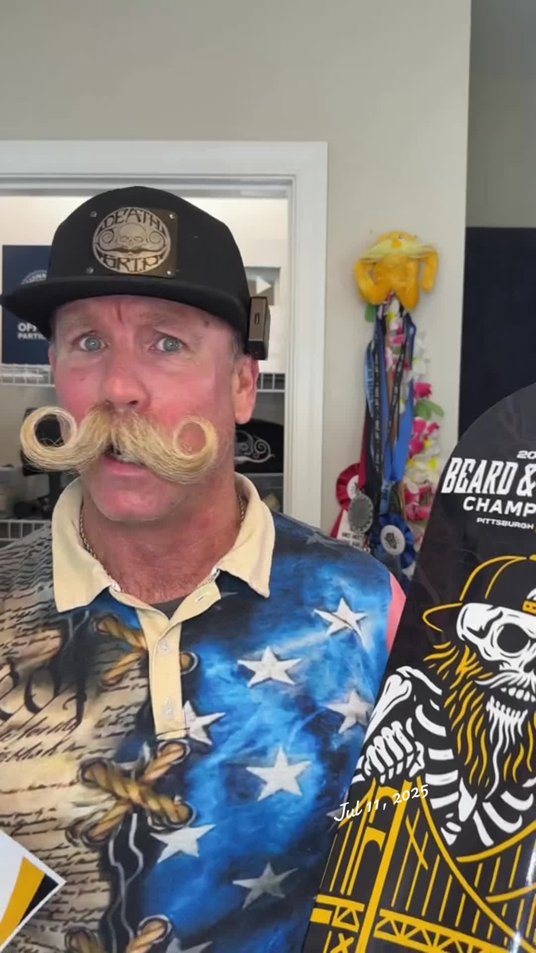 @Bobandelliothismustache