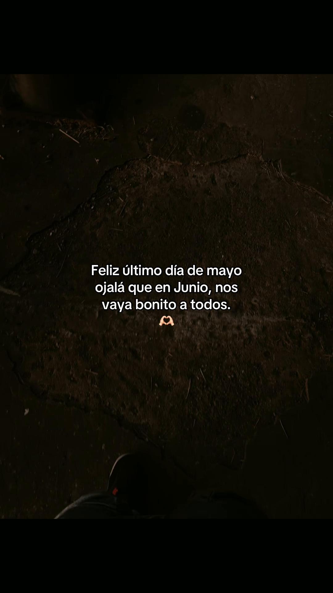 @⃟