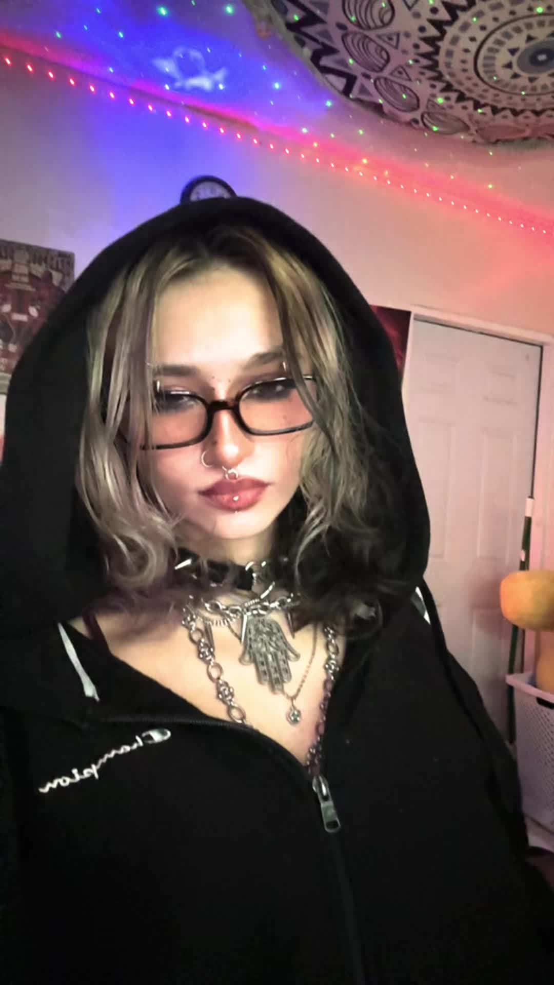 @c4ndycoatedcorpse