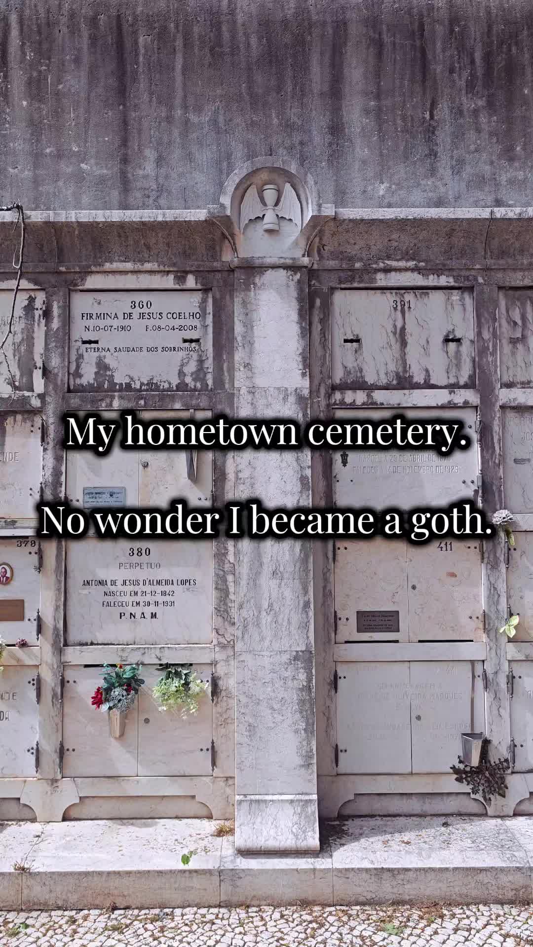 @Death & Dresses