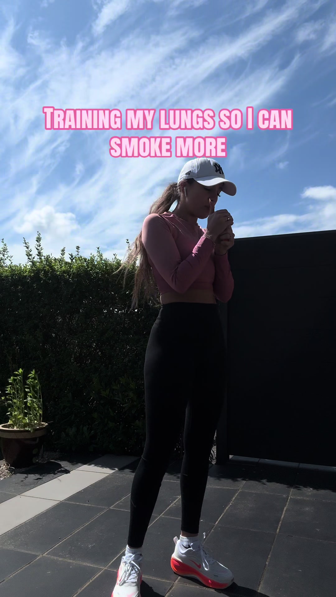 @Aulona
