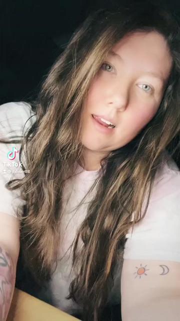 @Xoxo.B