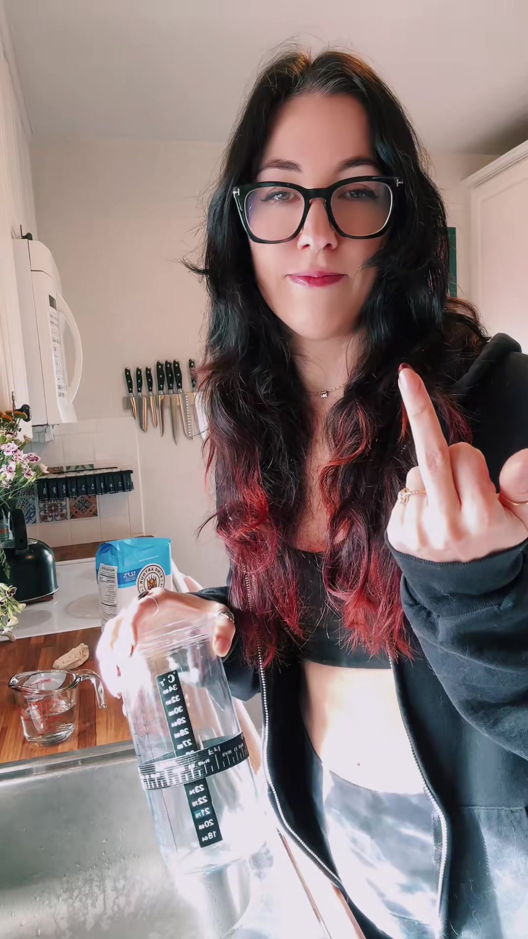 @Kat🖤