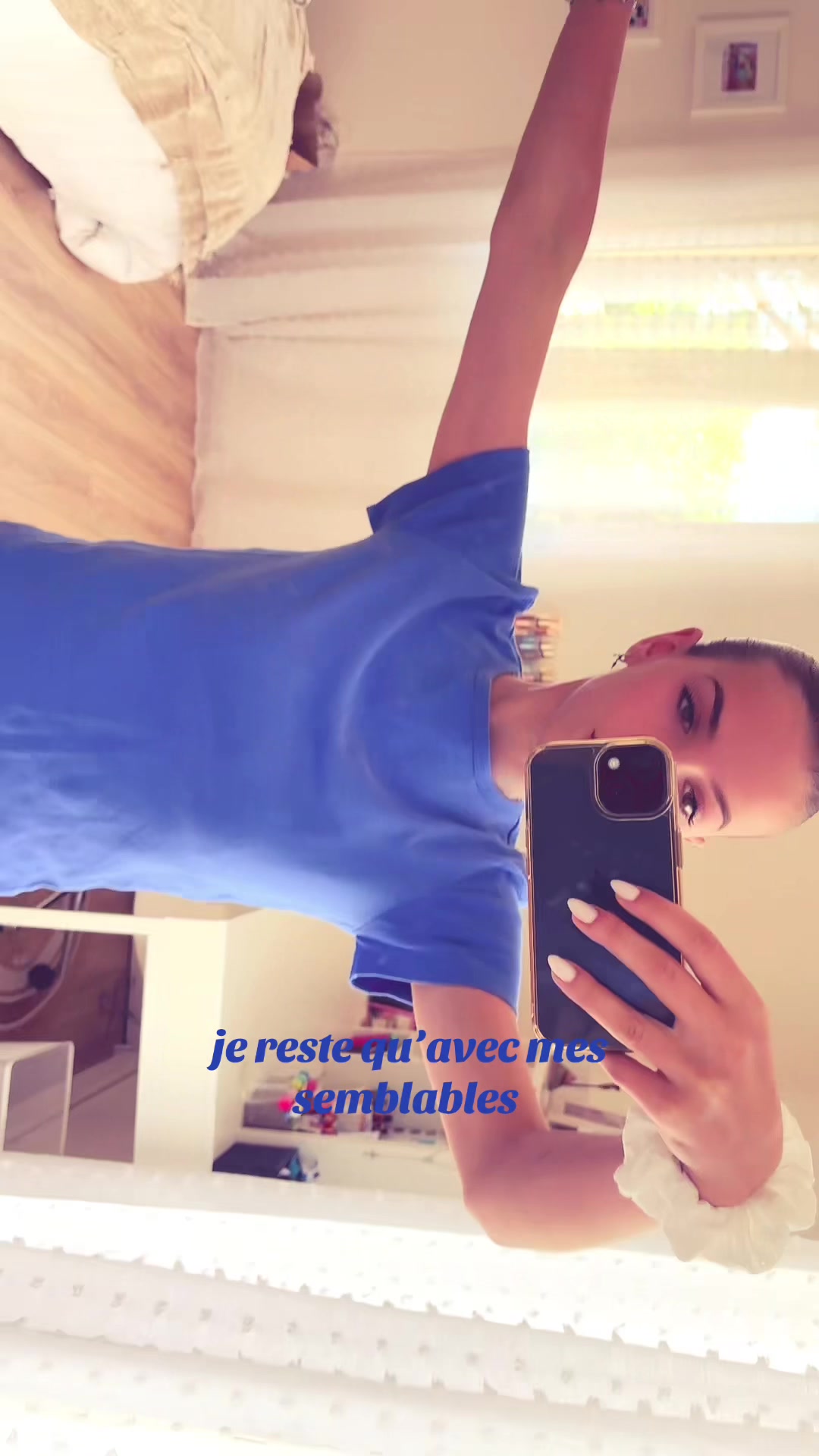 @julie 💛