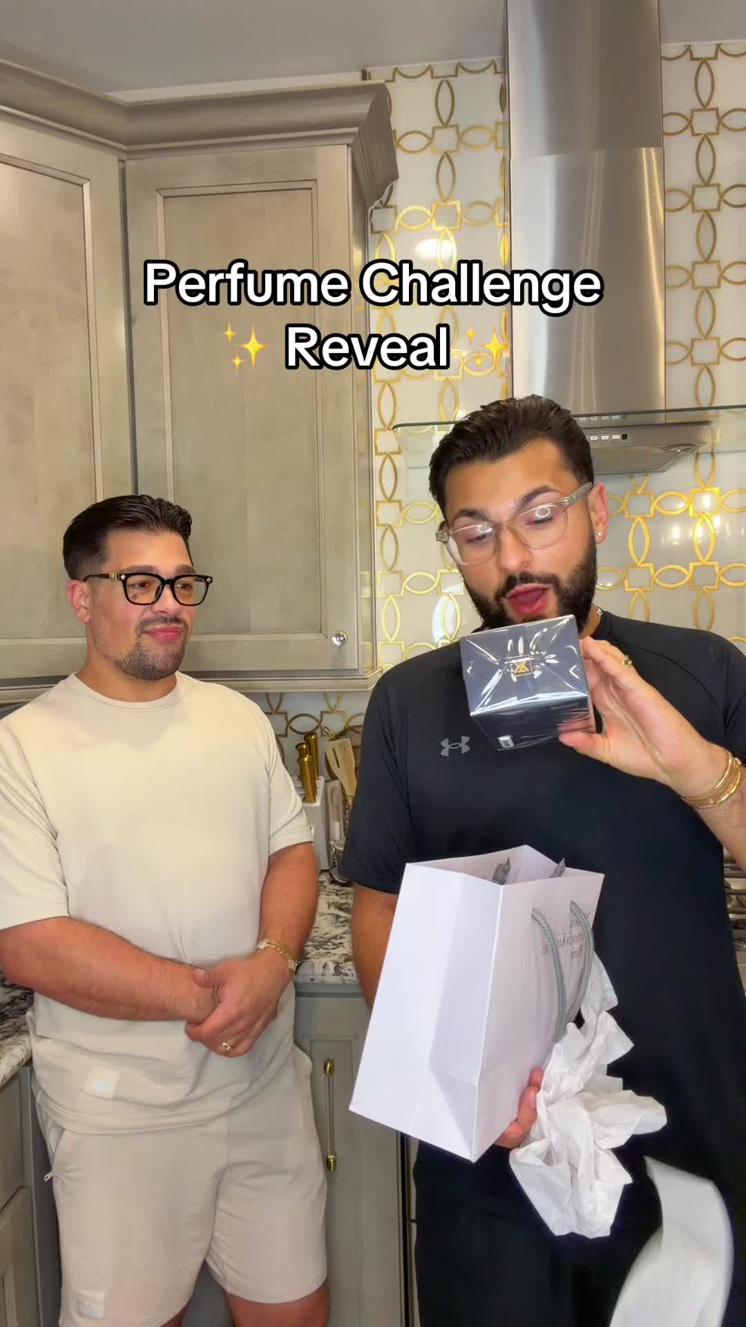 @AnthonyReactss