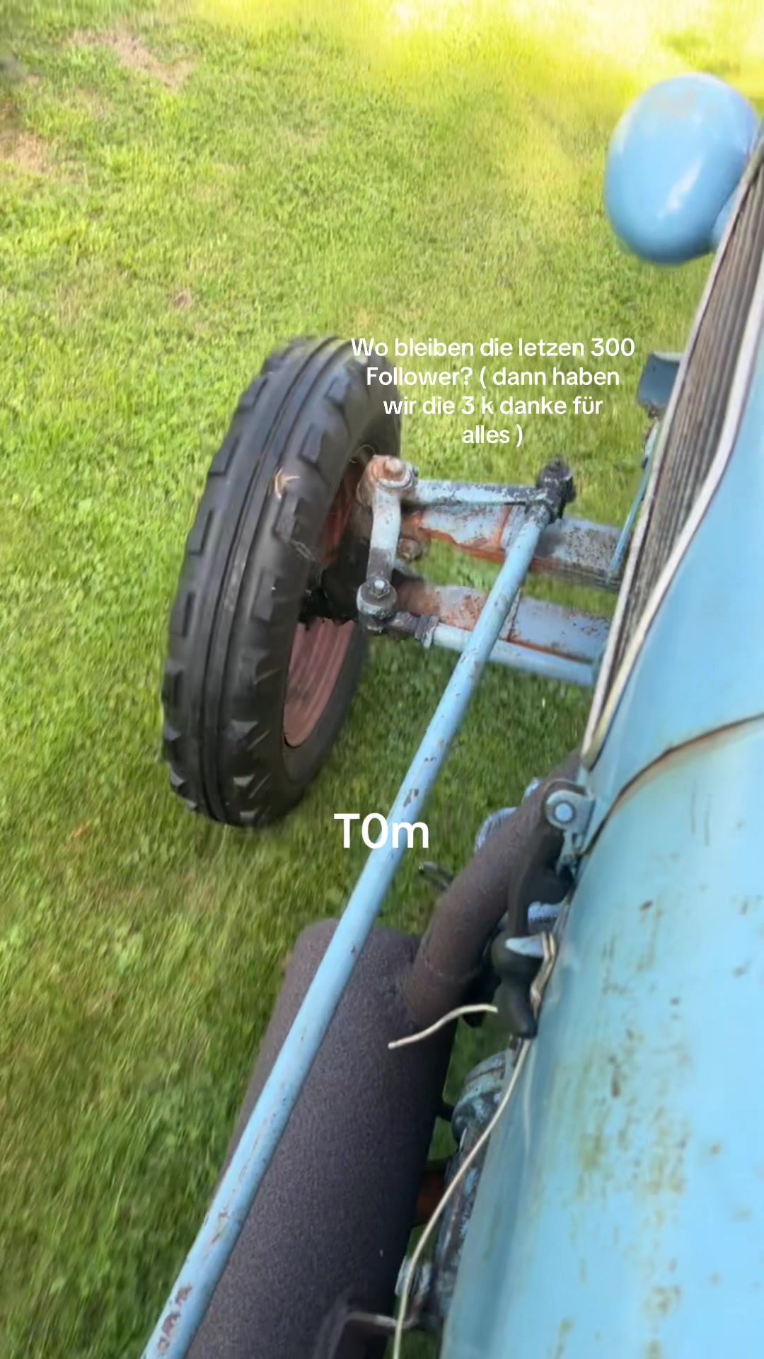 @t0m