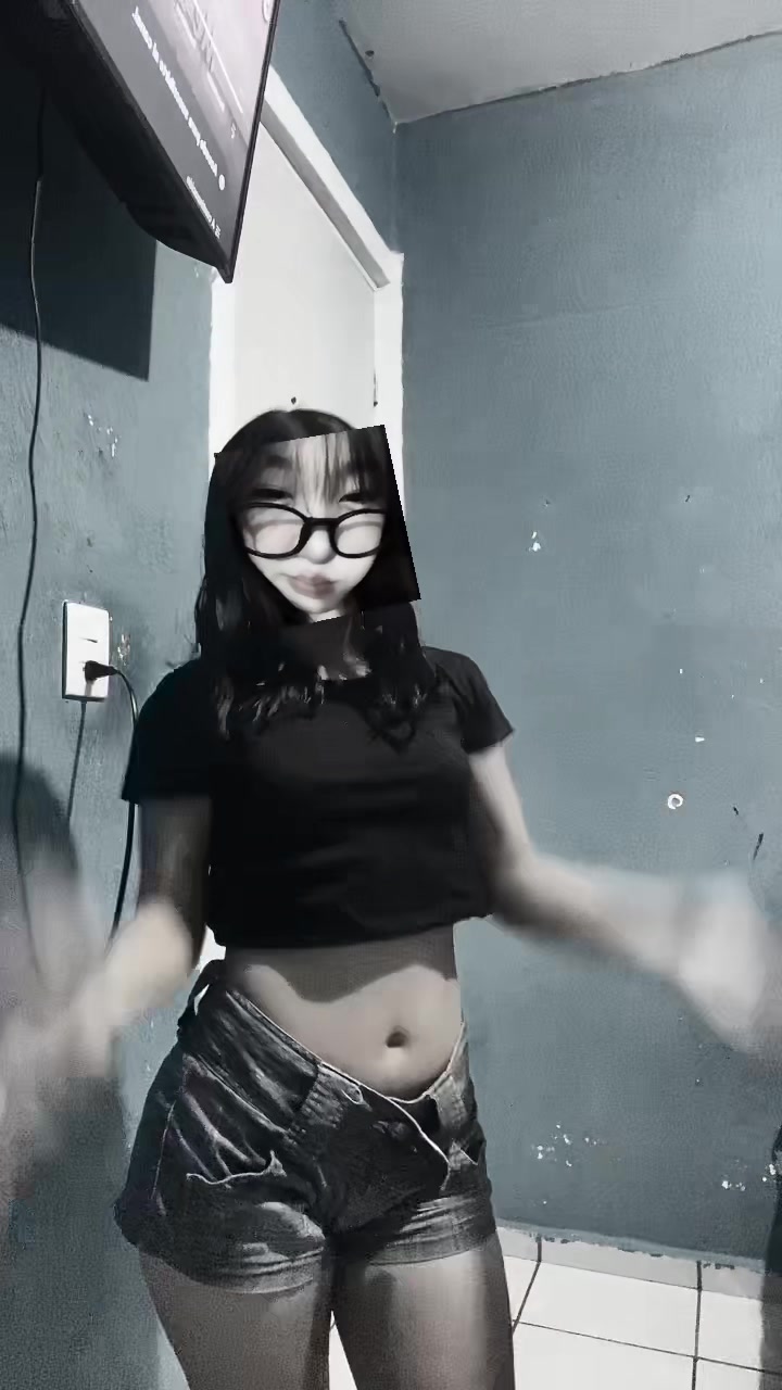 @J_xxxss
