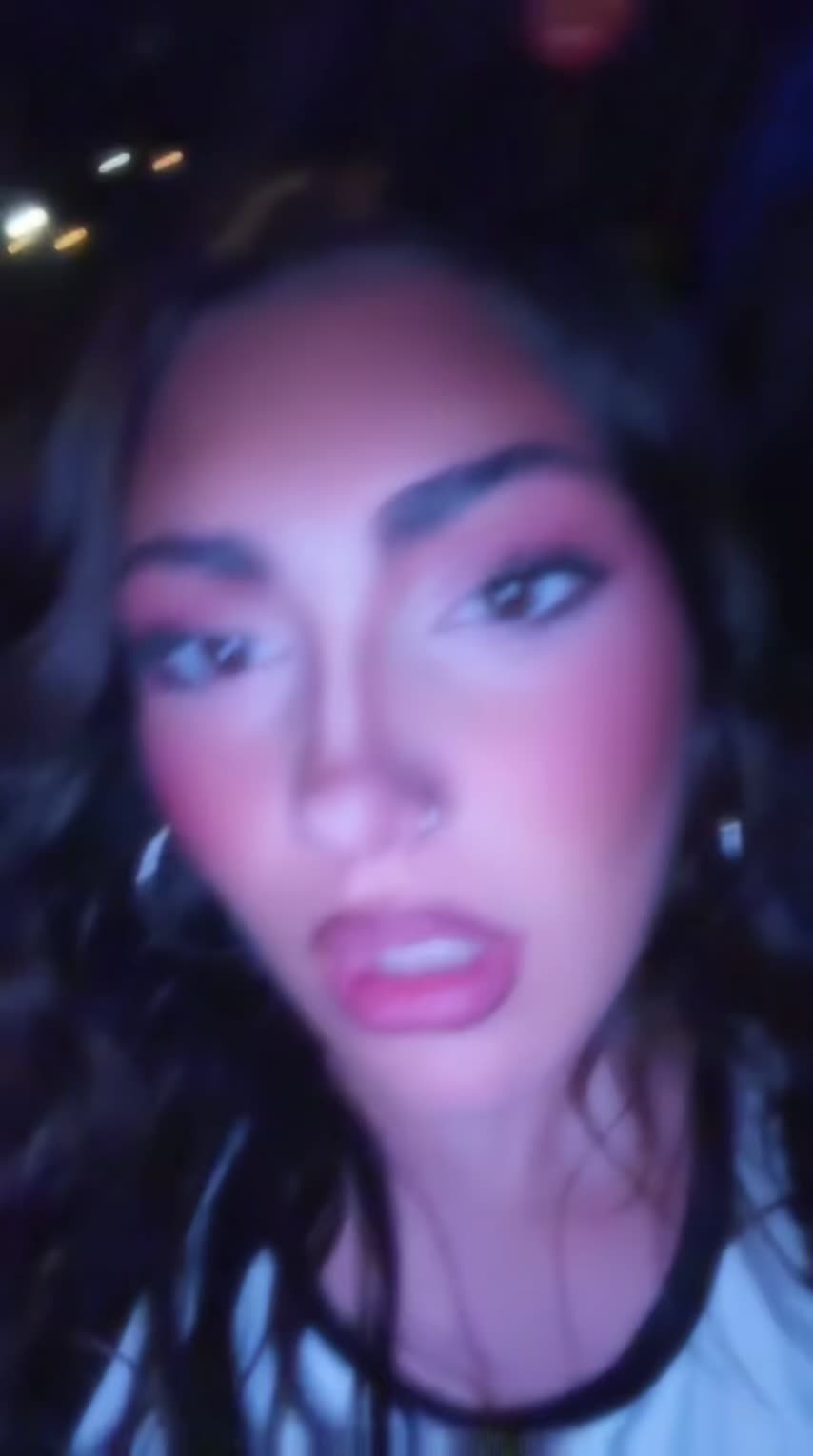 @nicole