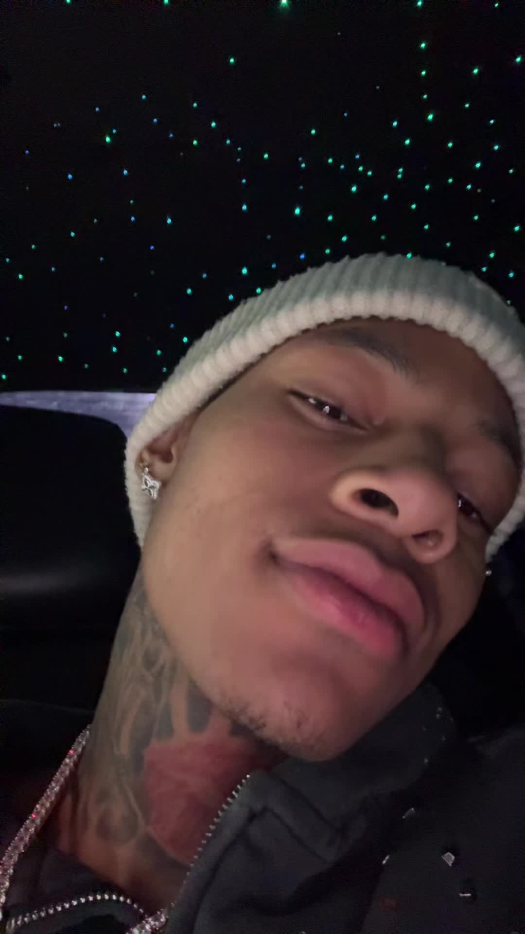 @Aj🫶🏼