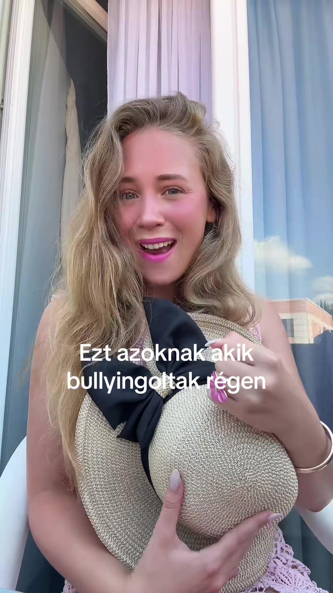 @Toni