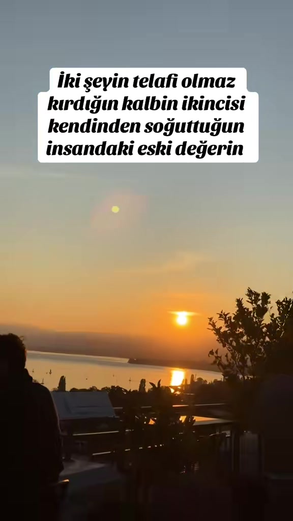 @Esra Sera